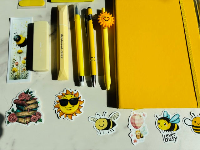 Bee Lovers Bookish Bundle