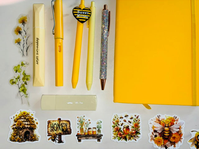 Bee Lovers Bookish Bundle
