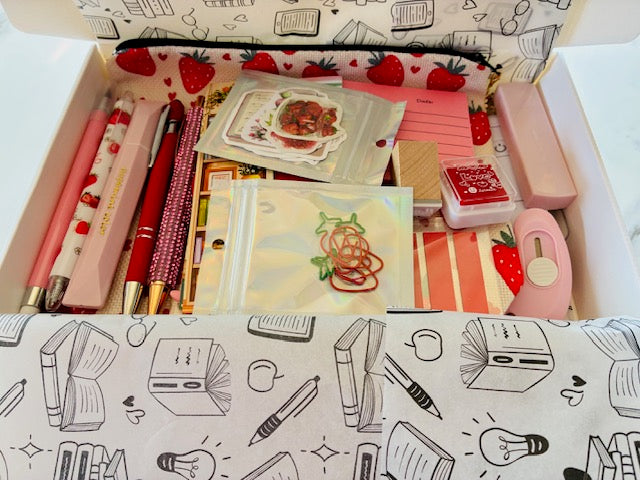Strawberry Lovers Bookish Bundle